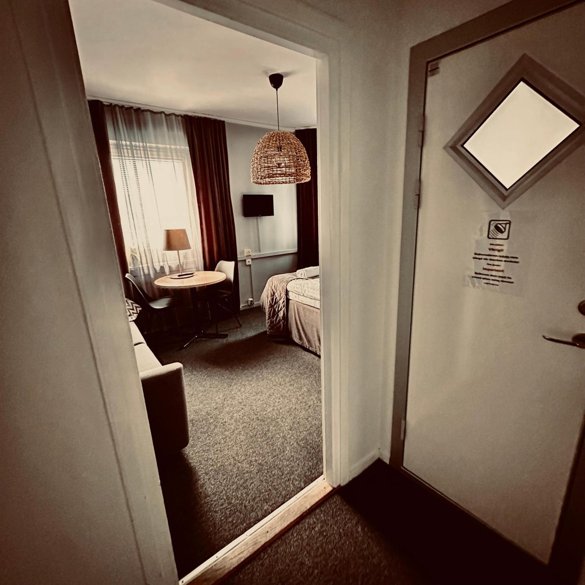 Carlstadcity H Boutique Hotell คาร์ลสตัด ภายนอก รูปภาพ